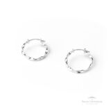 Argola Torcida N3 em Prata - Prata Universal