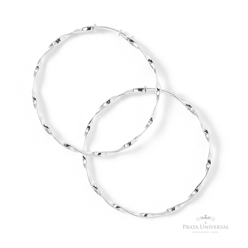Argola Torcida N7 em Prata - Prata Universal Argola Torcida N7 em Prata - Prata Universal