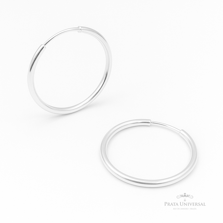 Argola Tubular N5 em Prata - Prata Universal Argola Tubular N5 em Prata - Prata Universal